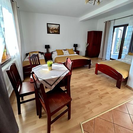 Pokoje Goscinne U Wioli Zakopane Buitenkant foto